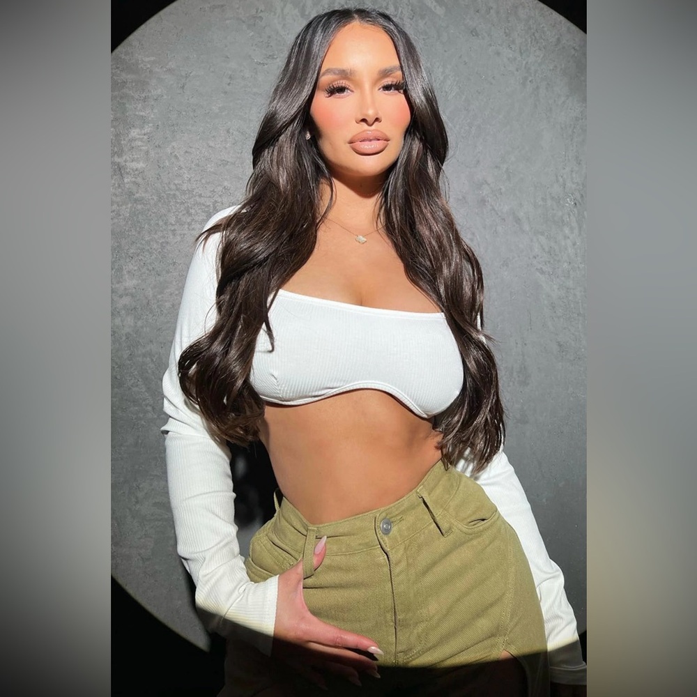 White crop top